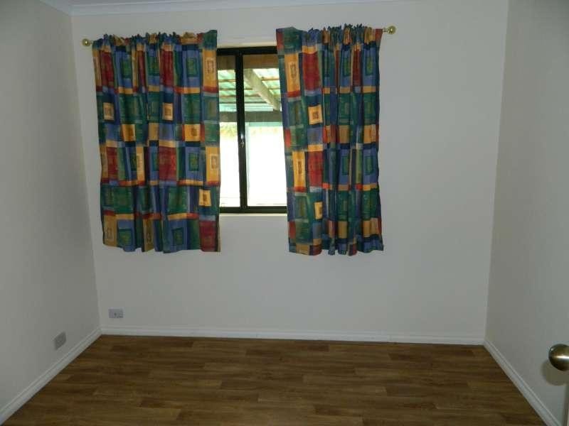 5 McDermott Pl, Green Fields SA 5107