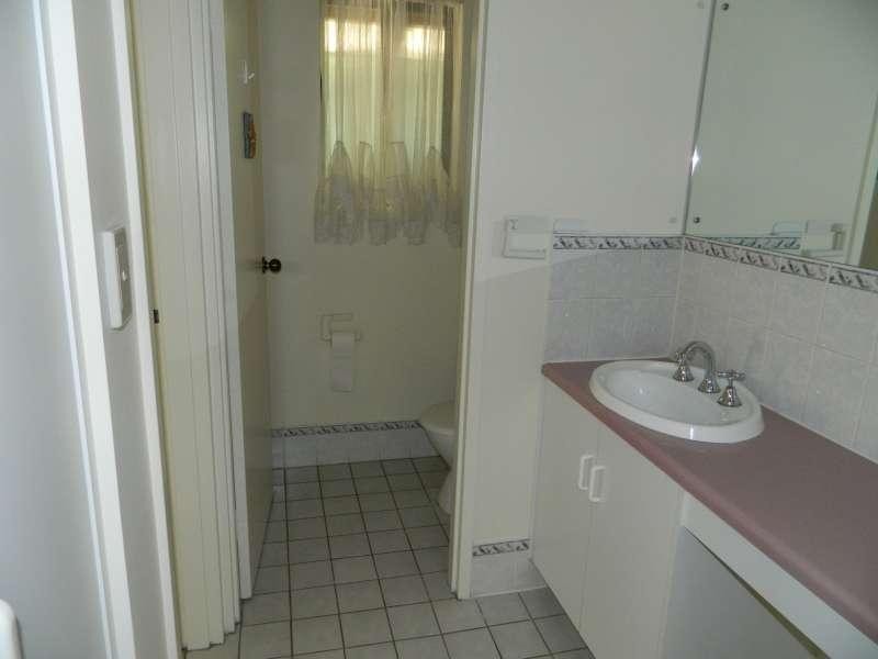 5 McDermott Pl, Green Fields SA 5107