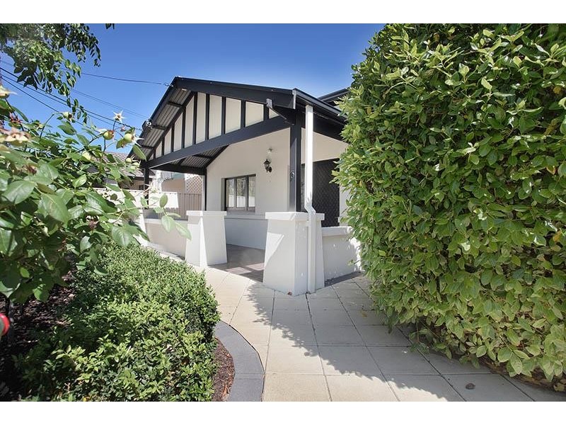 3 College  Avenue, Prospect SA 5082