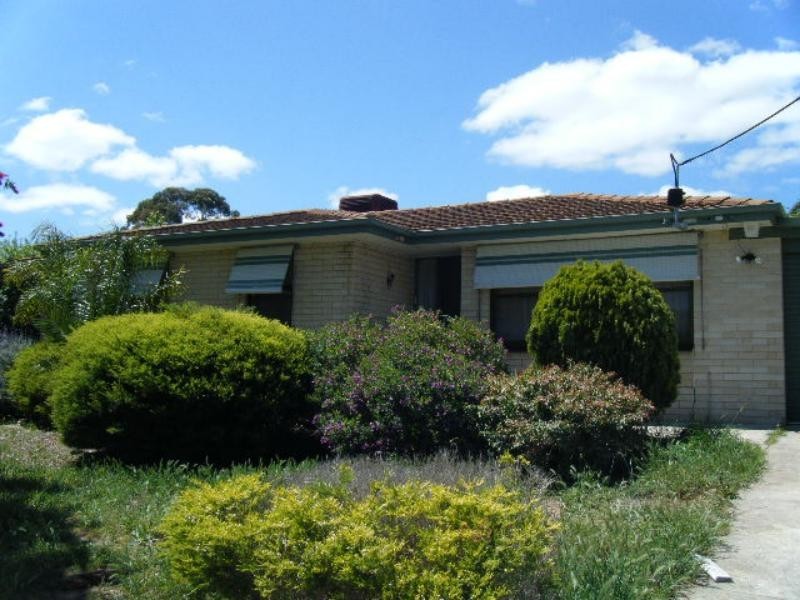 3 Amundsen Dr, Ingle Farm SA 5098