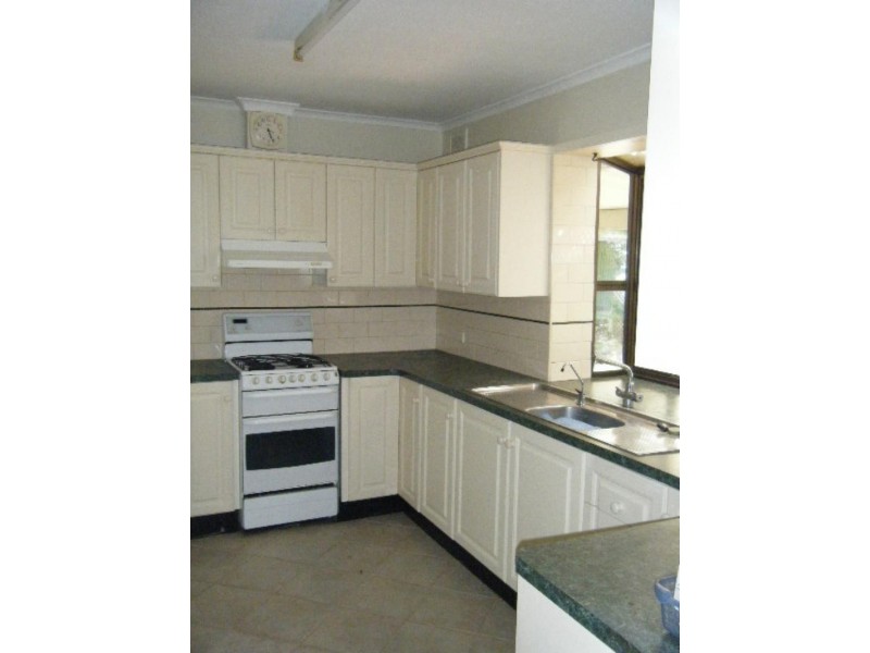 3 Amundsen Dr, Ingle Farm SA 5098