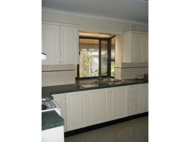 3 Amundsen Dr, Ingle Farm SA 5098