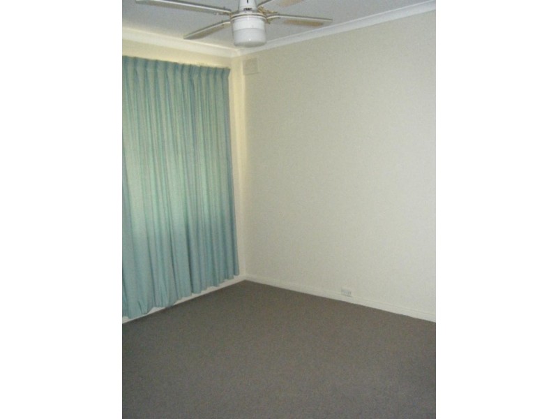 3 Amundsen Dr, Ingle Farm SA 5098