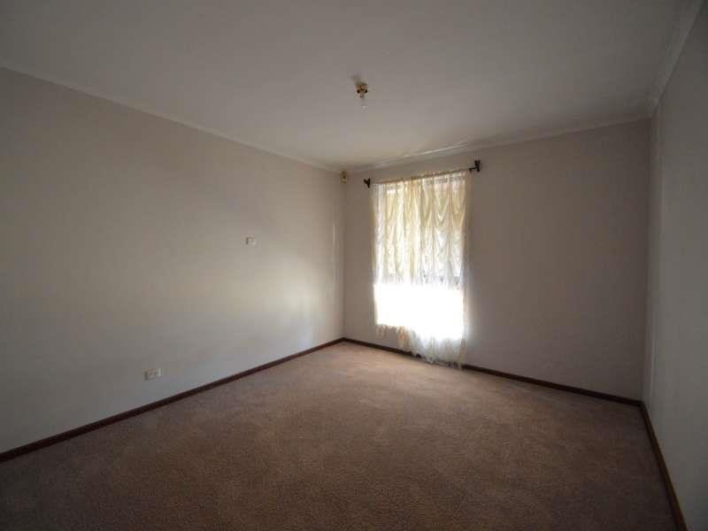 111 Burton Road, Paralowie SA 5108