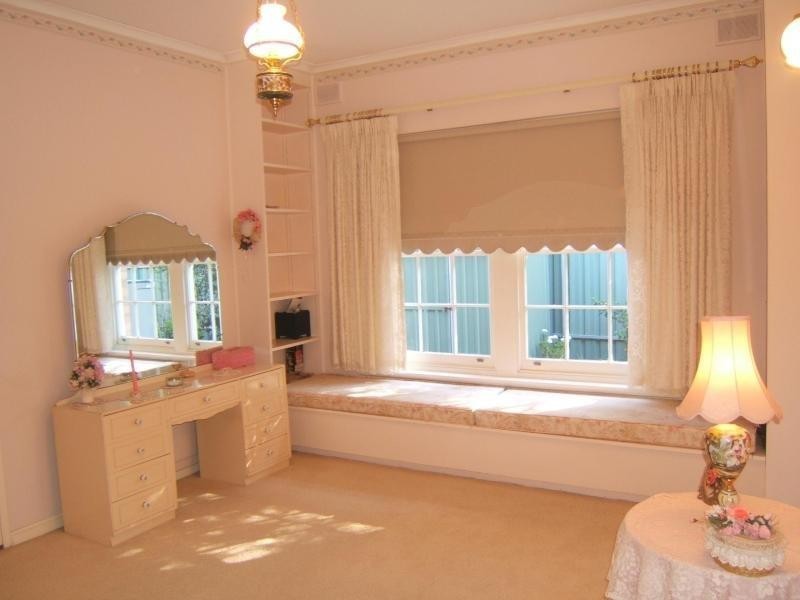 2 Peel  St, Prospect SA 5082