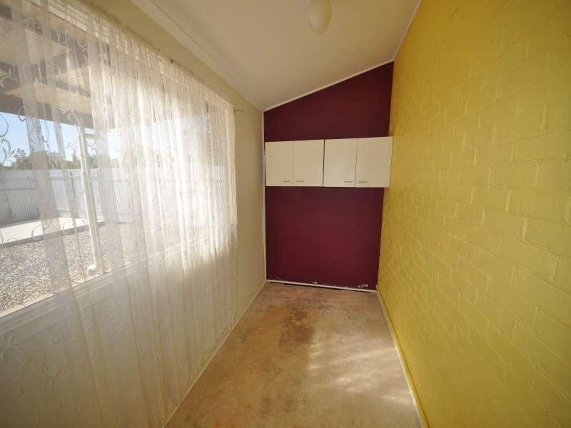 24 Livingstone Ave, Prospect SA 5082