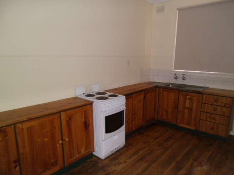 146 Goodman Rd, Elizabeth South SA 5112