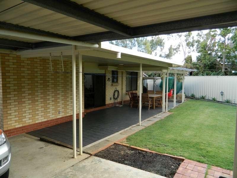 2 Karina Ct, Holden Hill SA 5088
