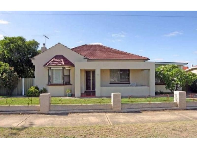16 Webb St, Queenstown SA 5014