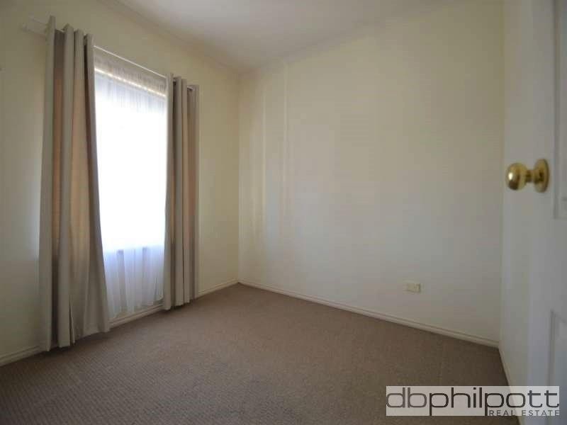 28 Featherstone Circuit, Greenwith SA 5125