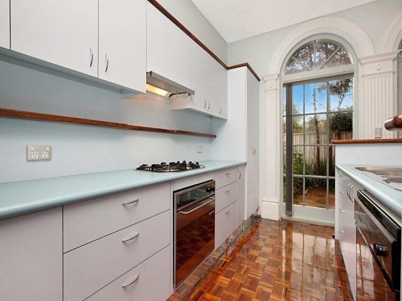 15  Strangways Pl, North Adelaide SA 5006