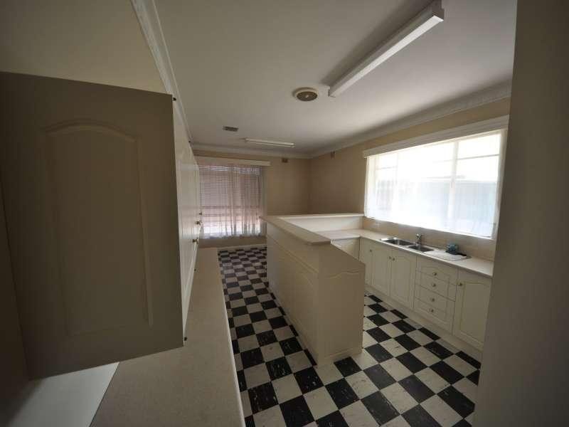 22 Warwick  St, Enfield SA 5085