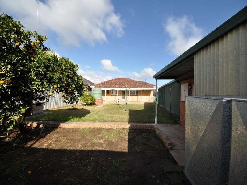 22 Warwick  St, Enfield SA 5085