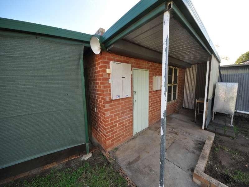 22 Warwick  St, Enfield SA 5085