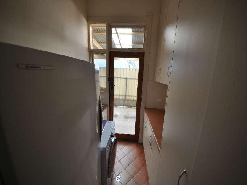 72 McInnes Ave, Broadview SA 5083