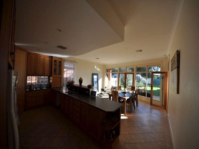 72 McInnes Ave, Broadview SA 5083