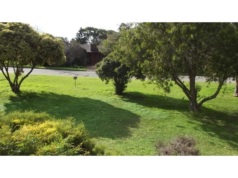 23 Whalers Road, Encounter Bay SA 5211