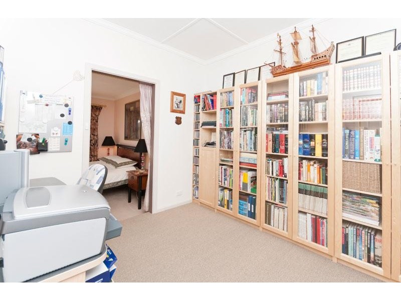 2 Central Ave, Enfield SA 5085