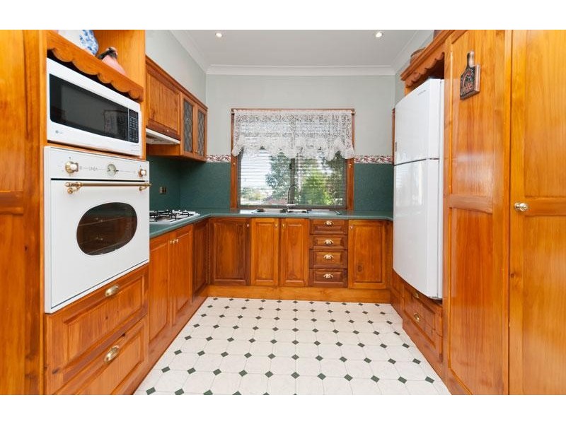 2 Central Ave, Enfield SA 5085