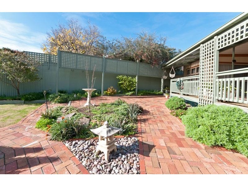 2 Central Ave, Enfield SA 5085
