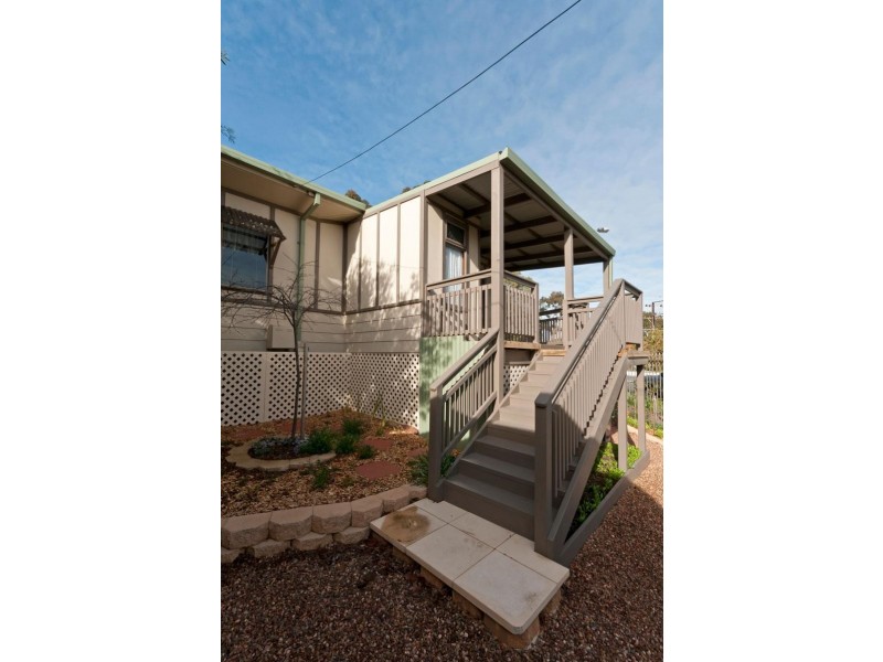 2 Central Ave, Enfield SA 5085