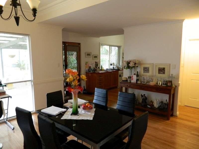 2/6 Colonial Ct, Teringie SA 5072