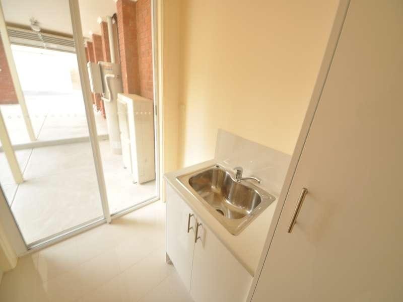 44 Harvey Cct, Mawson Lakes SA 5095