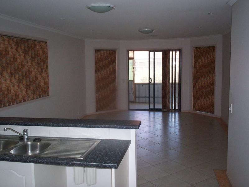 30 Howell Rd, Parafield Gardens SA 5107