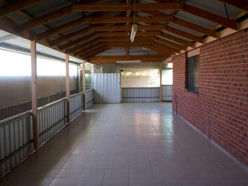 30 Howell Rd, Parafield Gardens SA 5107