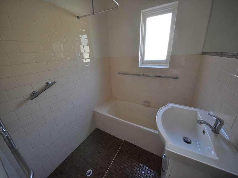 12 Neville Ave, Clarence Park SA 5034