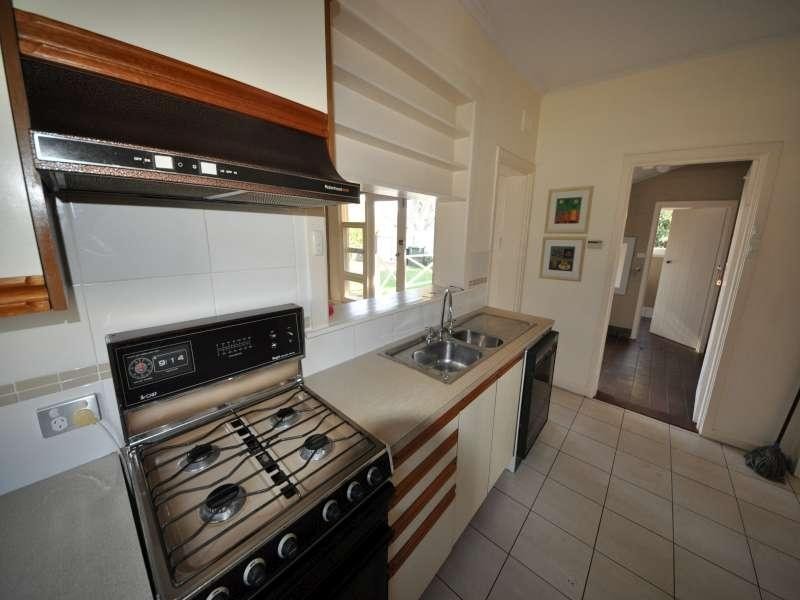 12 Neville Ave, Clarence Park SA 5034