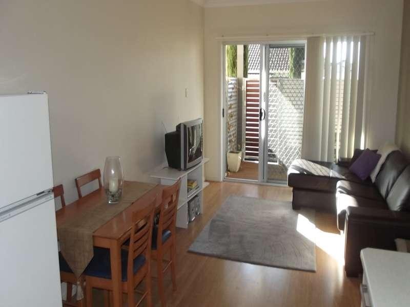 3/4 Packard St, North Plympton SA 5037