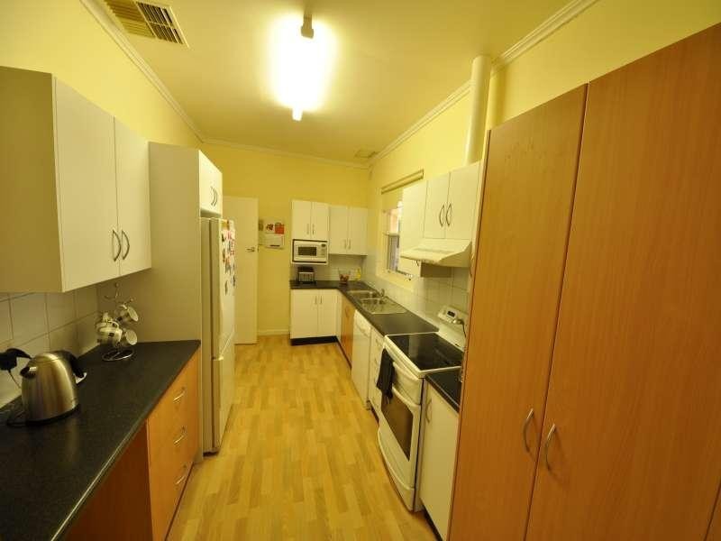 31 Lincoln St, Kensington Gardens SA 5068