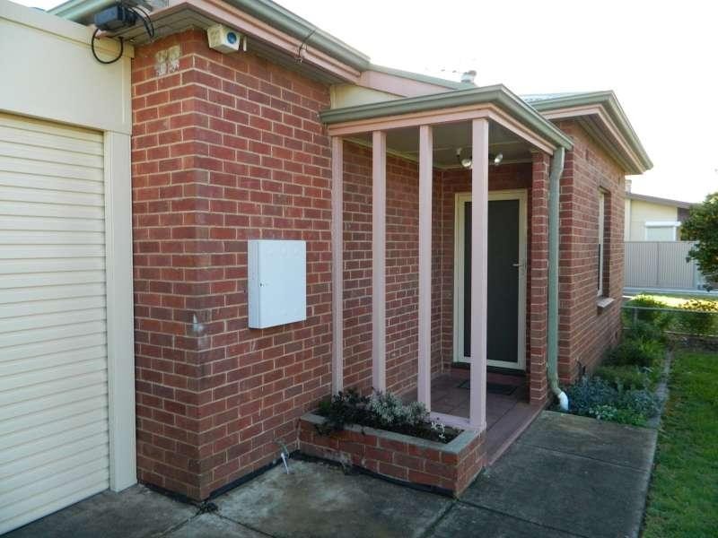 8 Fifth  Ave, Woodville Gardens SA 5012