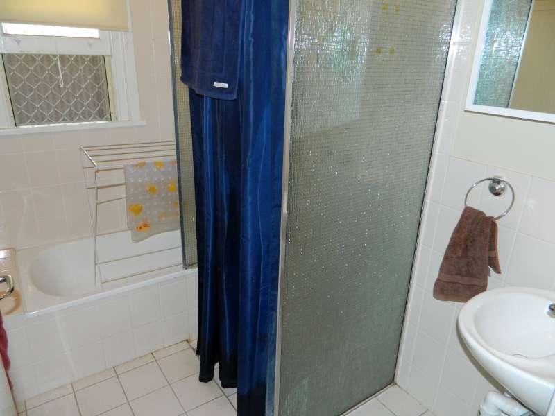 8 Fifth  Ave, Woodville Gardens SA 5012