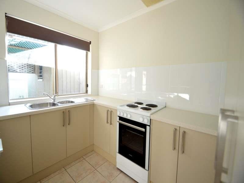 6 Alderman Avenue, Pennington SA 5013