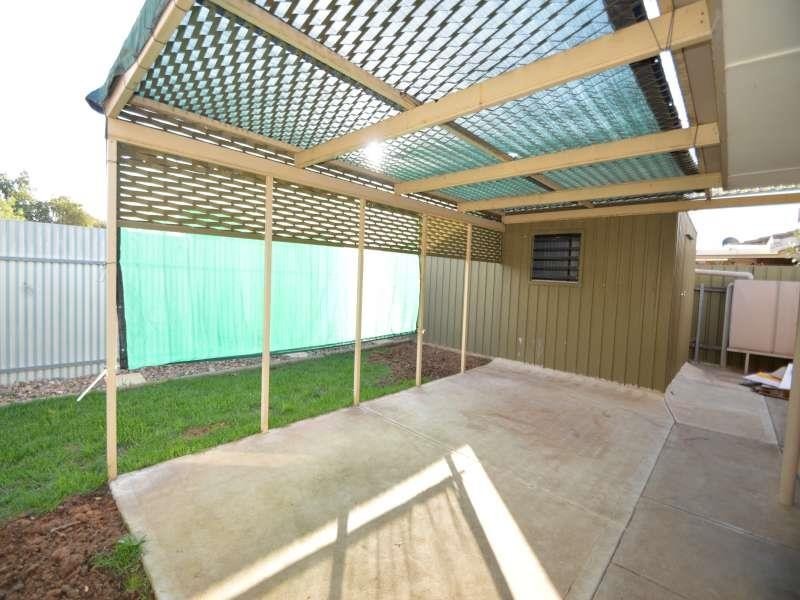 6 Alderman Avenue, Pennington SA 5013