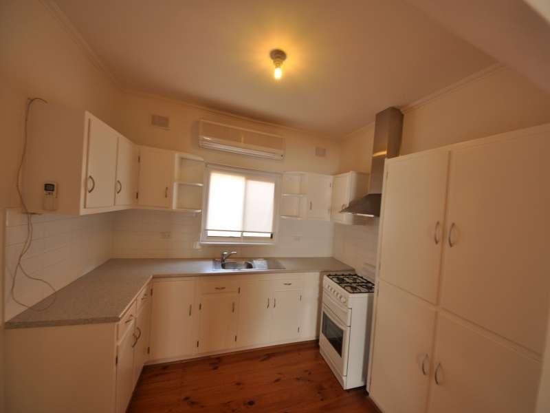 12 Seaview Gr, Blair Athol SA 5084