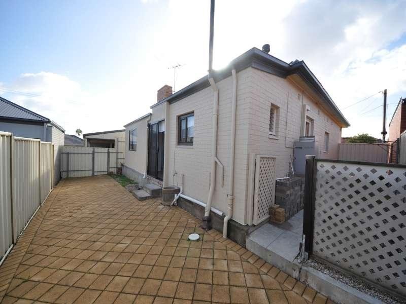 12 Seaview Gr, Blair Athol SA 5084