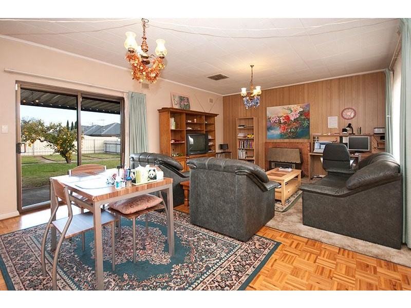 3 Copley St, Broadview SA 5083