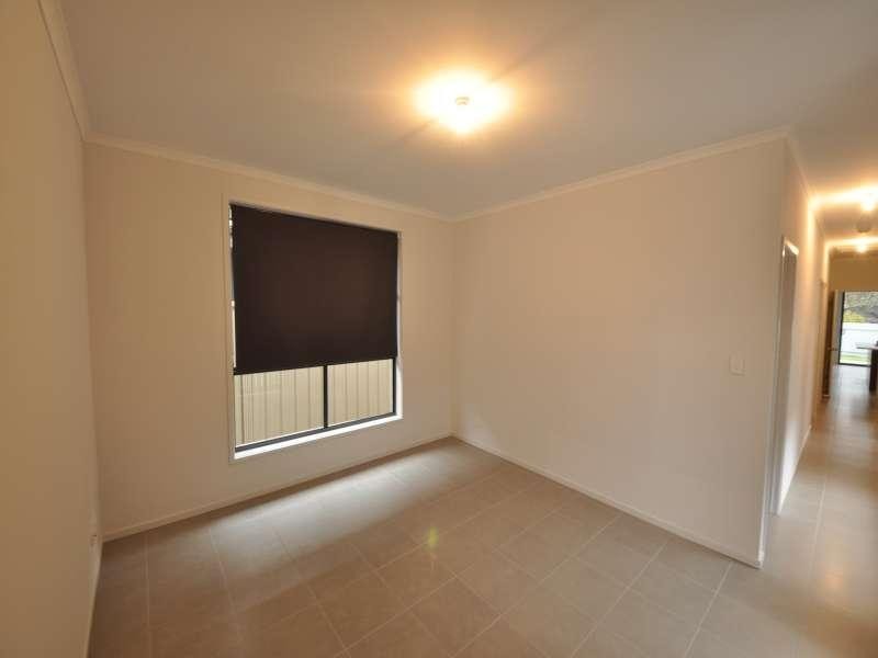 6a Florence Ave, Blair Athol SA 5084