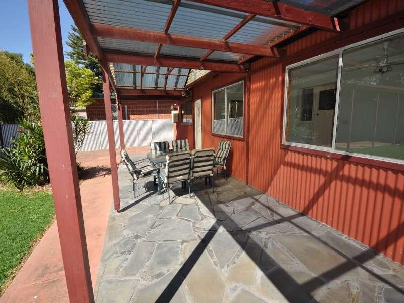 78 Albert St, Prospect SA 5082