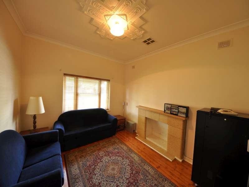 15 Burns  Ave, Sefton Park SA 5083