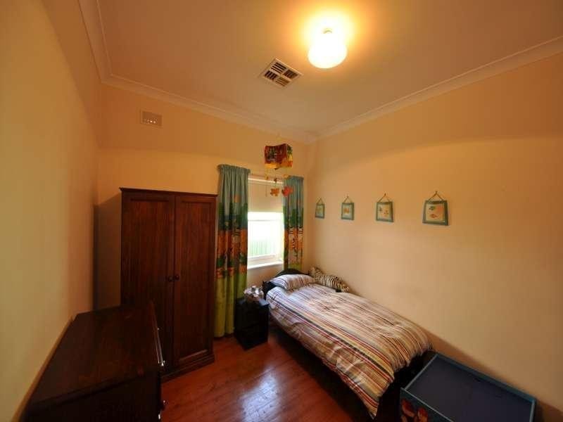 15  Burns Ave, Broadview SA 5083