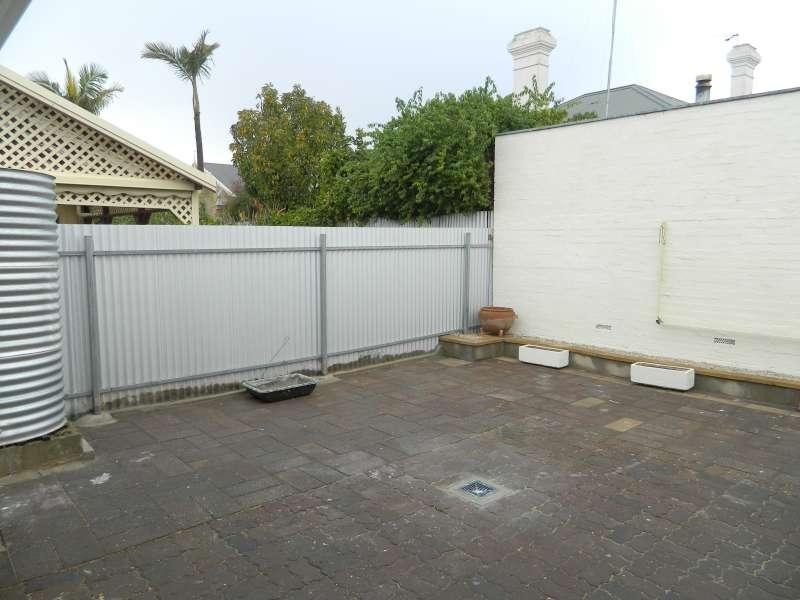 25 Highbury St, Prospect SA 5082