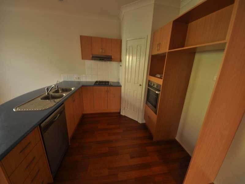 29 Beechwood Ave, Mawson Lakes SA 5095