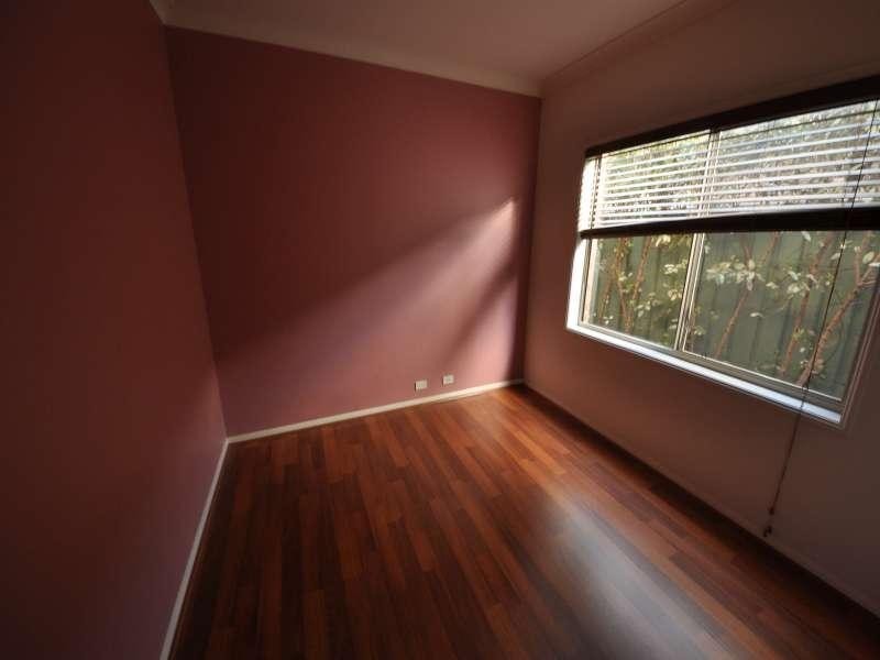 29 Beechwood Ave, Mawson Lakes SA 5095