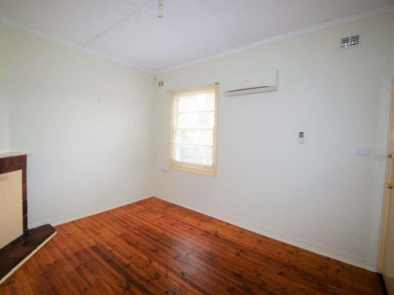 30 Hawkesbury  Ave, Kilburn SA 5084