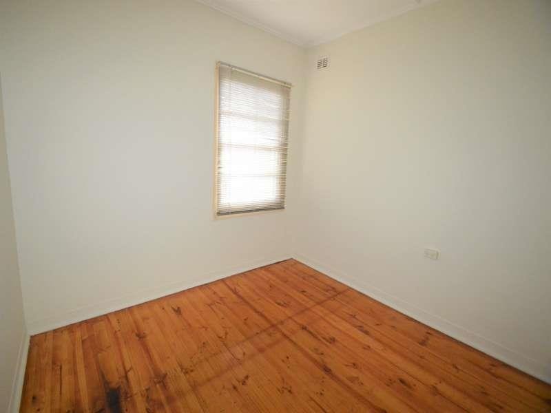 30 Hawkesbury  Ave, Kilburn SA 5084