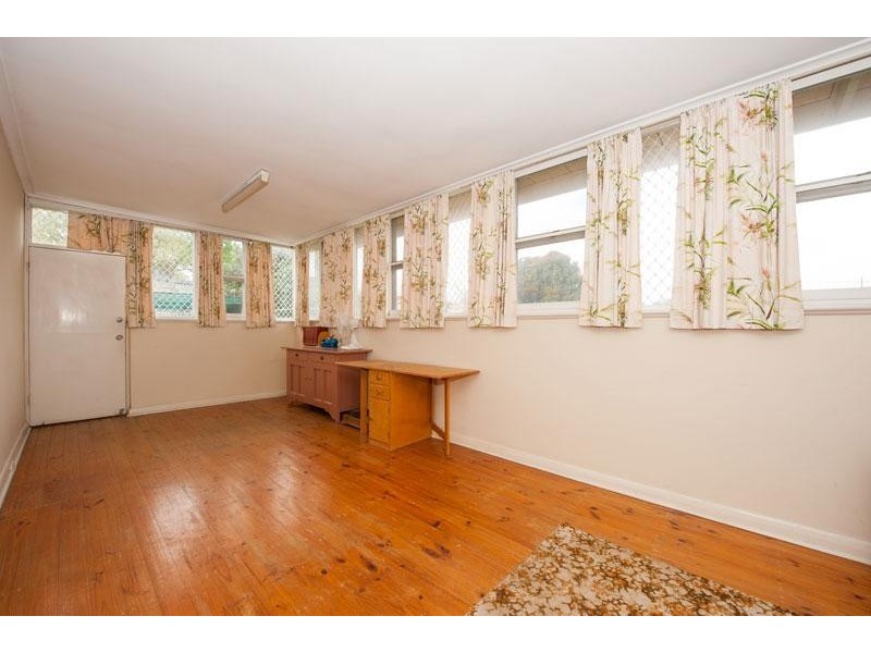 7 Tralee Ave, Broadview SA 5083